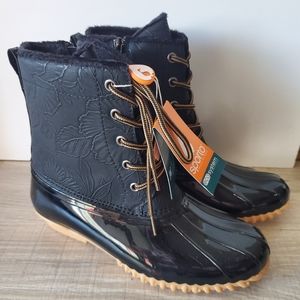 Sporto Bella Waterproof Lace-Up Duck in Black NEW